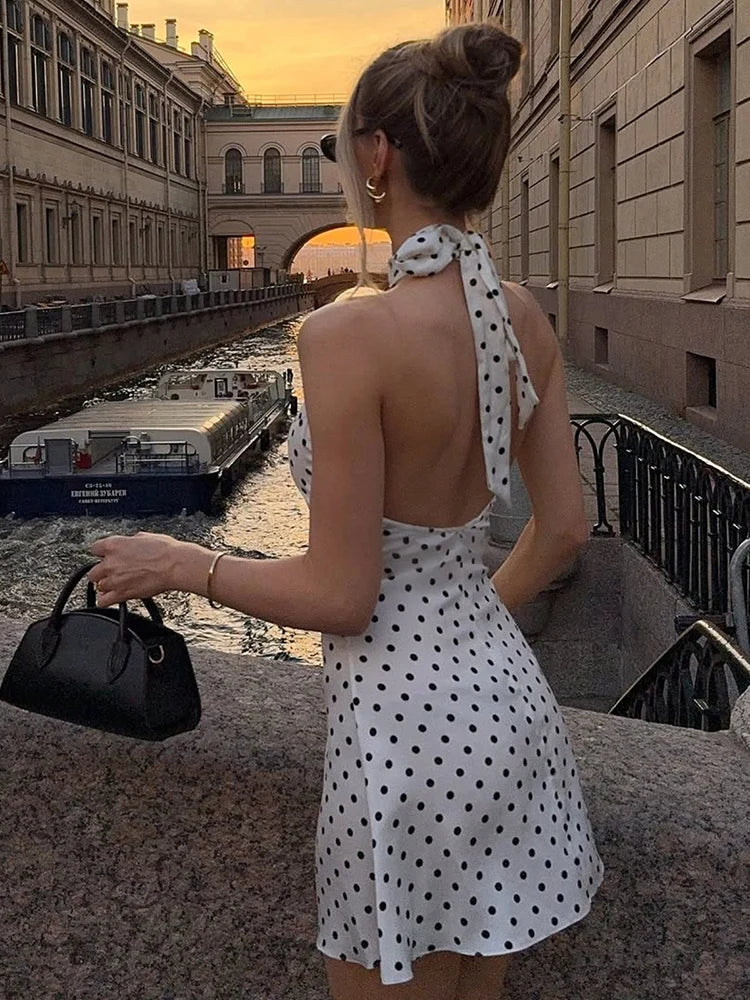 Daphné | Robe Courte à Pois et Dos Nu