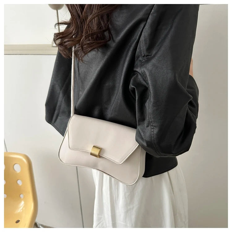 Jeanne | Sac à Main Boucle Métallique Format Pratique