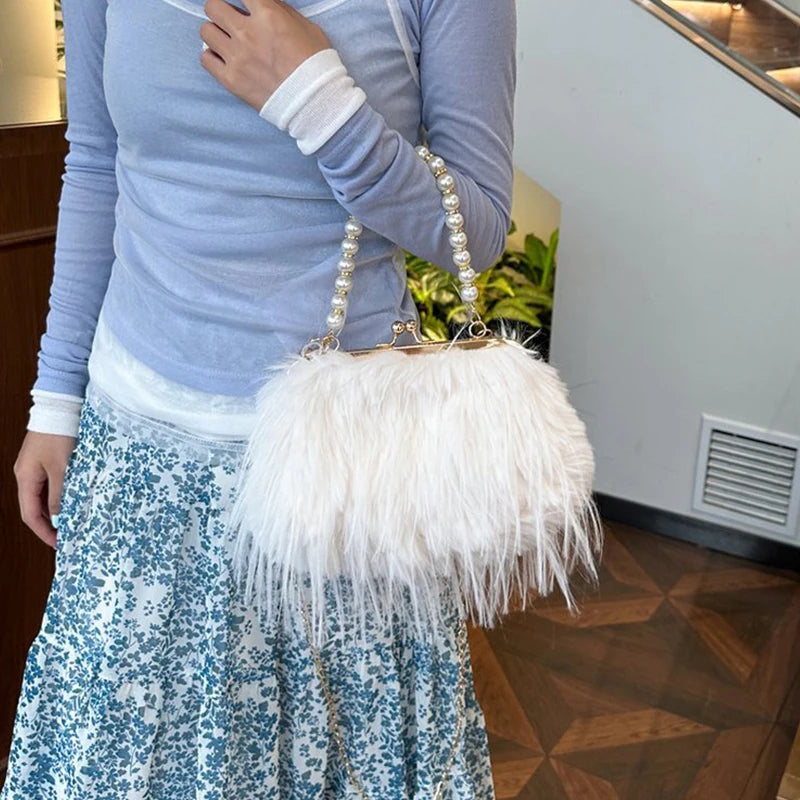 Lilou | Sac Crossbody Fausse Fourrure Poignée Perlée