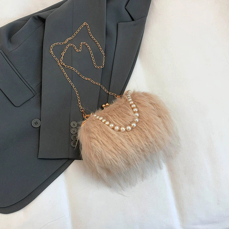Lilou | Sac Crossbody Fausse Fourrure Poignée Perlée