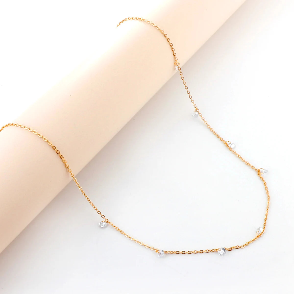 Béatrice | Collier Fin en Acier Inoxydable avec Pendentif