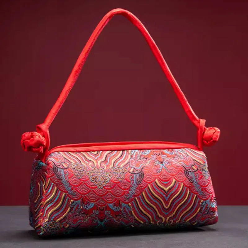 Mélanie | Sac Brodé en Soie Pièce Artisanale