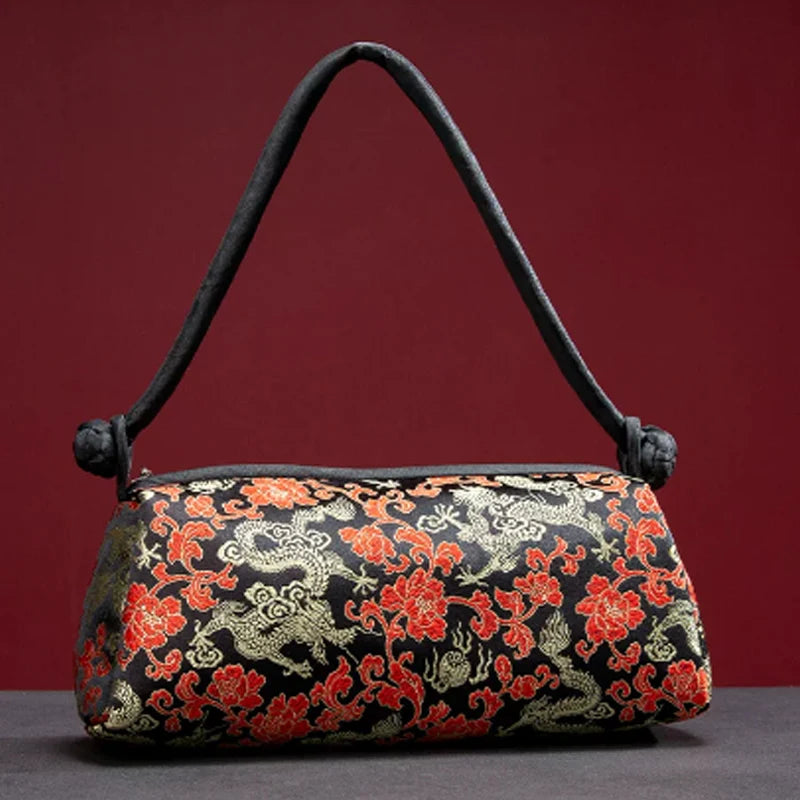 Mélanie | Sac Brodé en Soie Pièce Artisanale