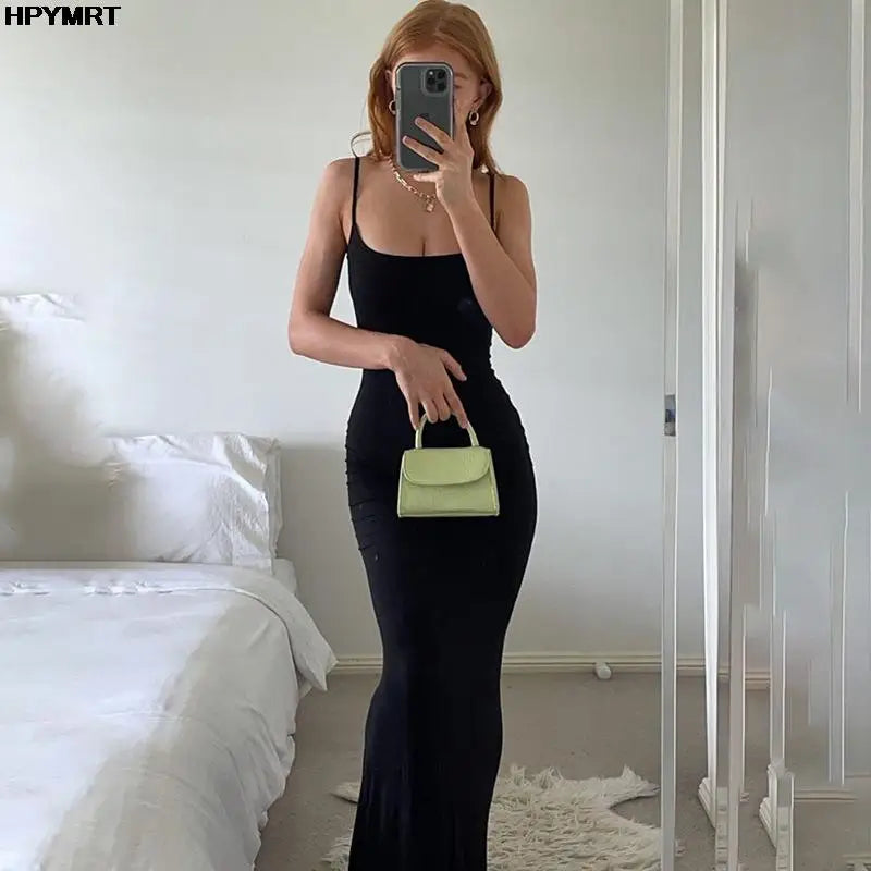 Éléonore | Robe Longue Satinée à Dos Nu