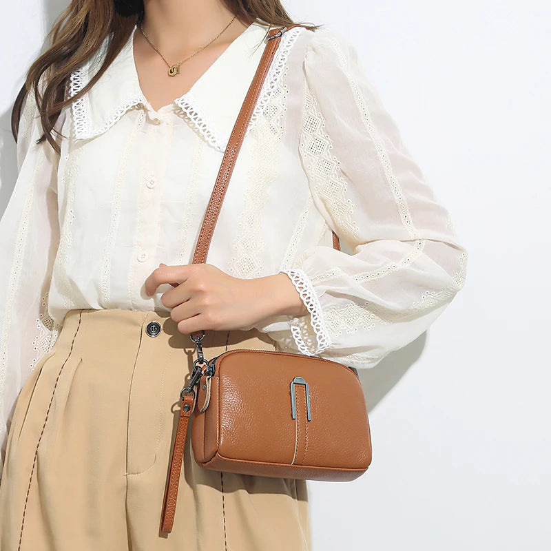 Léonie | Sac Bandoulière en Cuir Format Compact Élégant