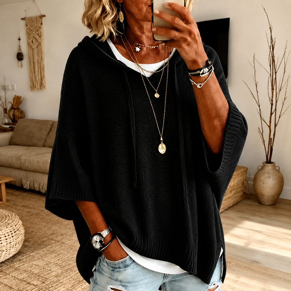 Sophie | Pull poncho à capuche – Noir
