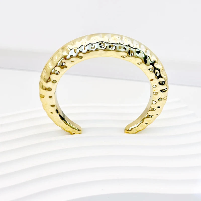 Victoire | Bracelet manchette géométrique