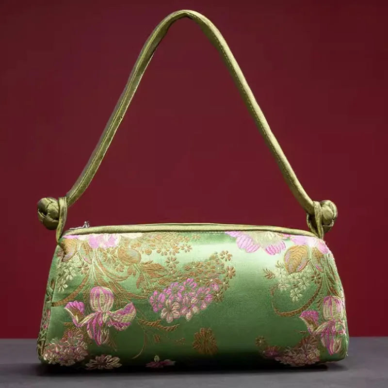 Mélanie | Sac Brodé en Soie Pièce Artisanale