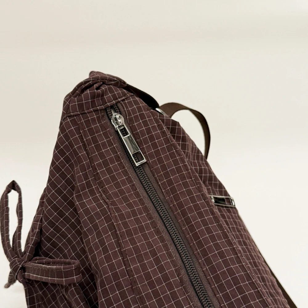 Korean-Style Retro Grid Single Shoulder Bag, Large Capacity, Versatile for School, Work, and Commuting, Unisex Design