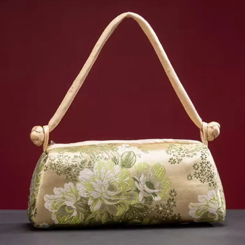 Mélanie | Sac Brodé en Soie Pièce Artisanale