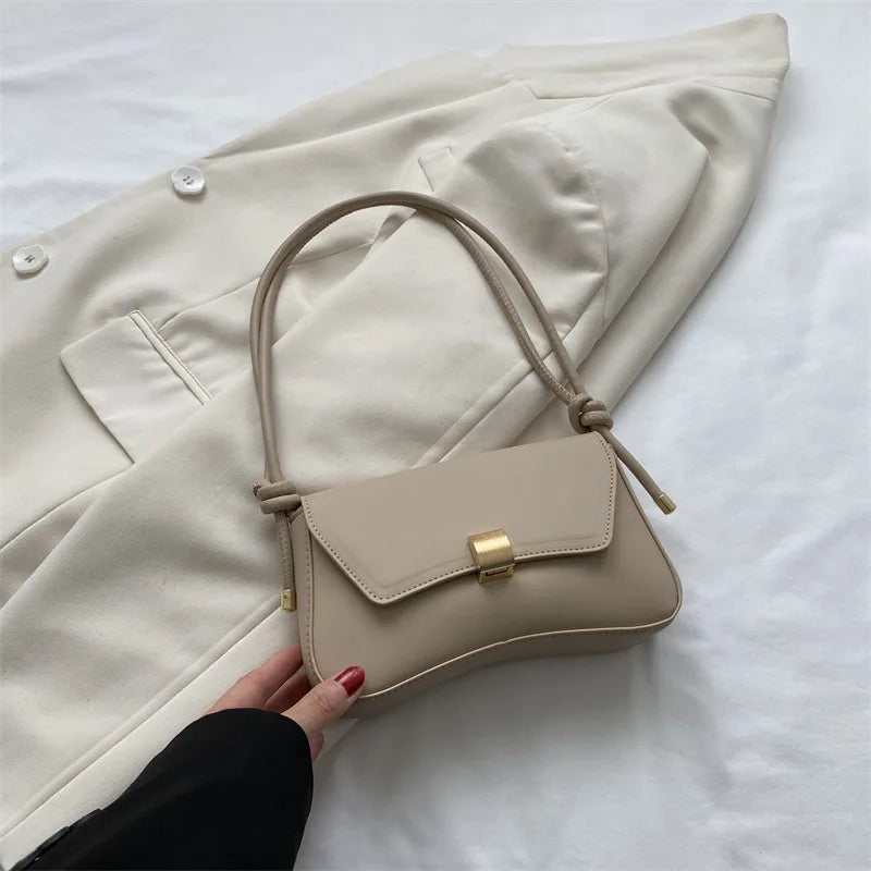 Jeanne | Sac à Main Boucle Métallique Format Pratique