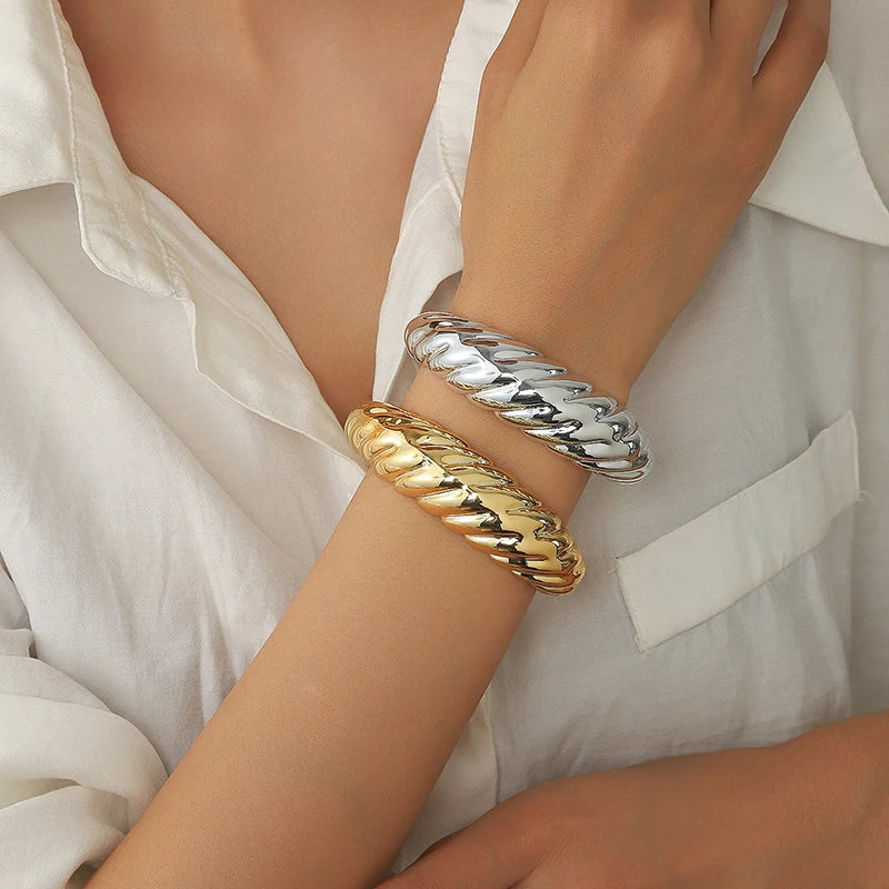Victoire | Bracelet manchette géométrique