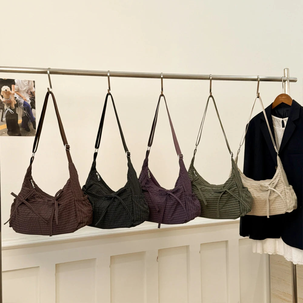Korean-Style Retro Grid Single Shoulder Bag, Large Capacity, Versatile for School, Work, and Commuting, Unisex Design